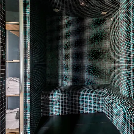 L'etincelle Secrete - Romantique Entre Cordes Et Najac *