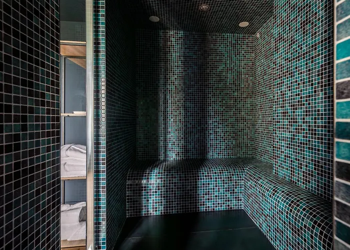 L'etincelle Secrete - Romantique Entre Cordes Et Najac *